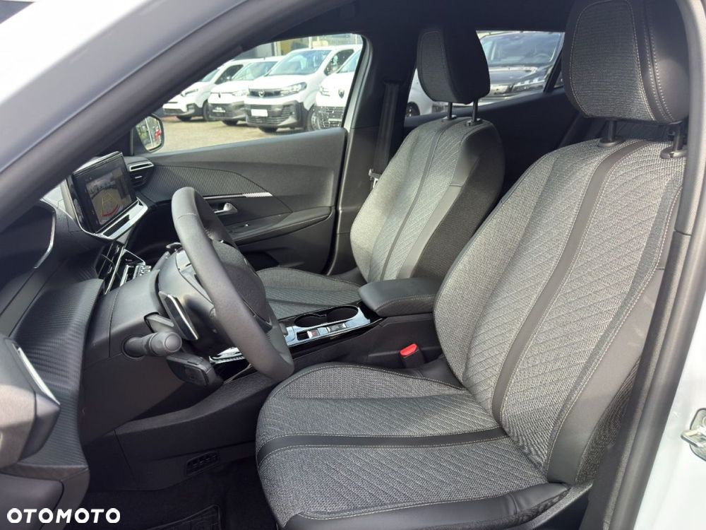 Peugeot 2008 PureTech mHEV Allure e-DCS6 - 21