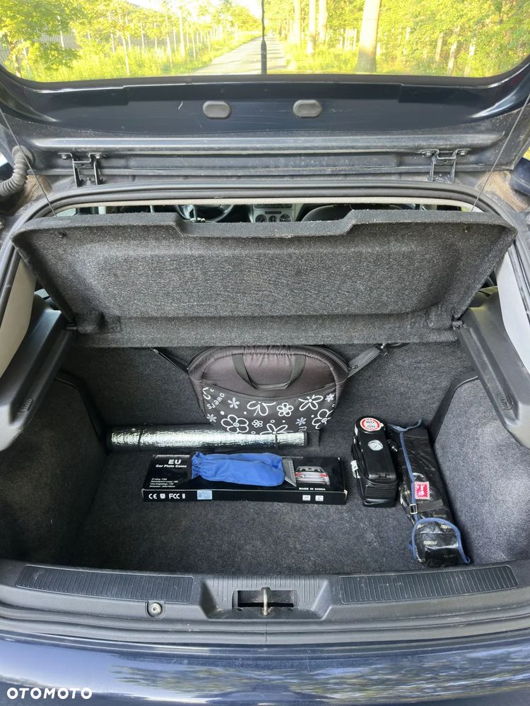 Fiat Grande Punto - 11