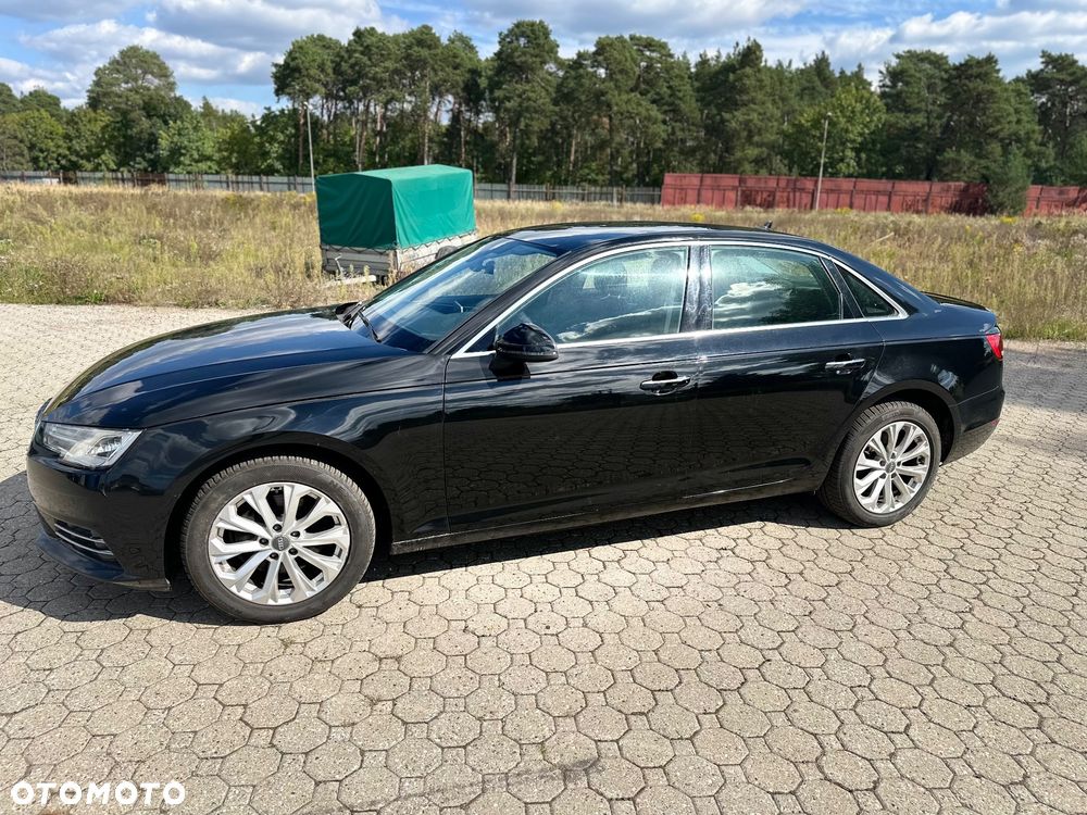 Audi A4 Limousine 2.0 TDI S tronic design - 2