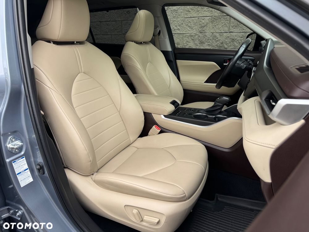 Toyota Highlander - 30