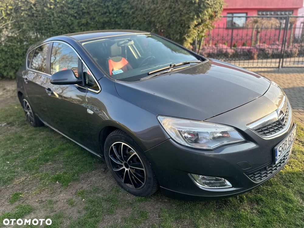 Opel Astra 1.6 Turbo Sport - 3