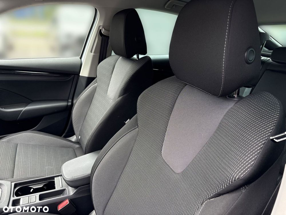 Skoda Octavia 1.5 TSI ACT Ambition - 11