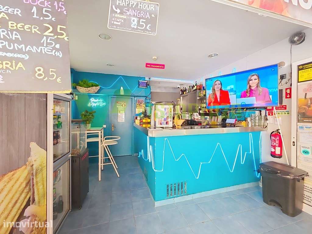 Bar e Restaurante à venda na Avenida Tomás Cabreira, Praia da Rocha... - Grande imagem: 4/15