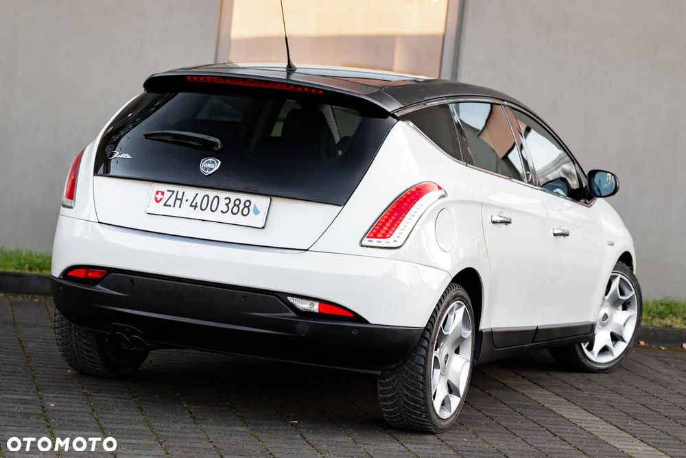 Lancia Delta 1.8 Di TurboJet 16v Automatik Platinum - 8