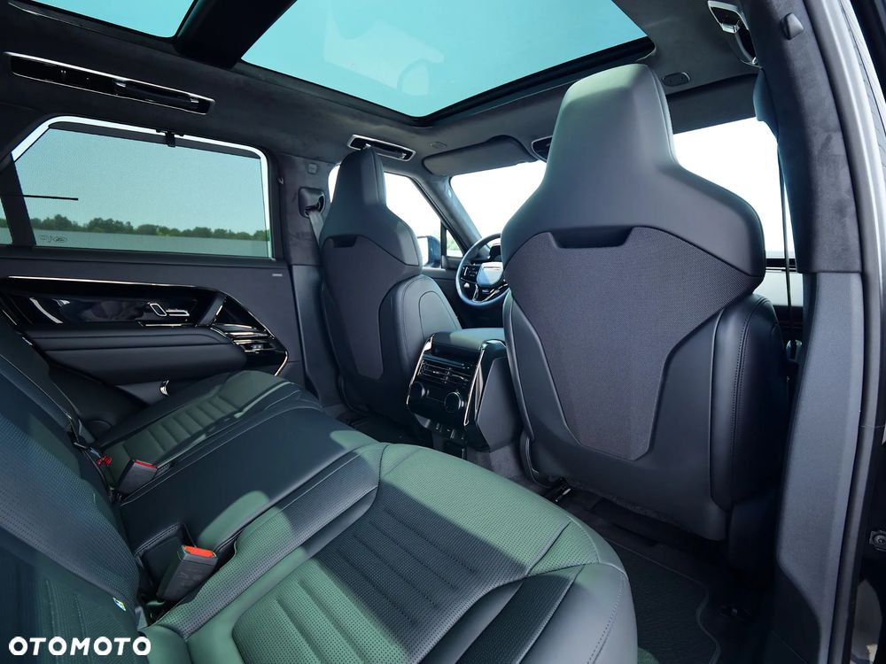 Land Rover Range Rover Sport - 19