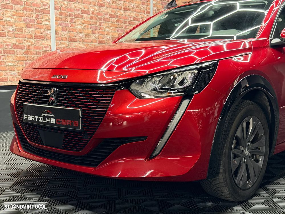 Peugeot e-208 Allure+ - 2