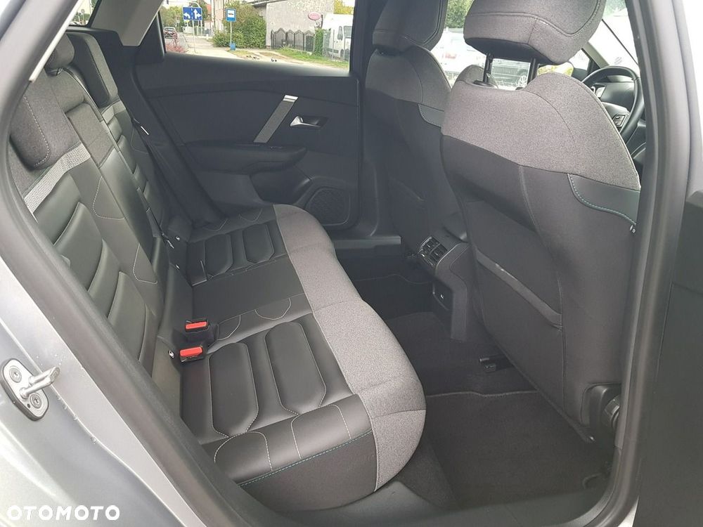 Citroën C4 1.2 PureTech Shine S&S EAT8 - 15
