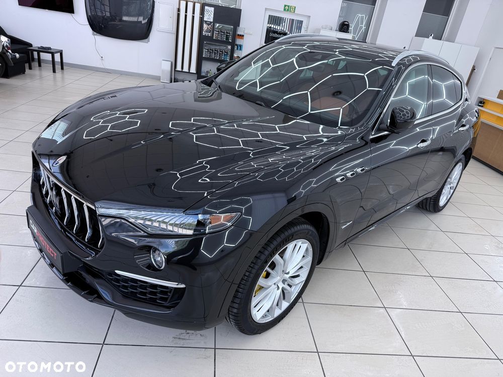 Maserati Levante Q4 GranLusso - 2