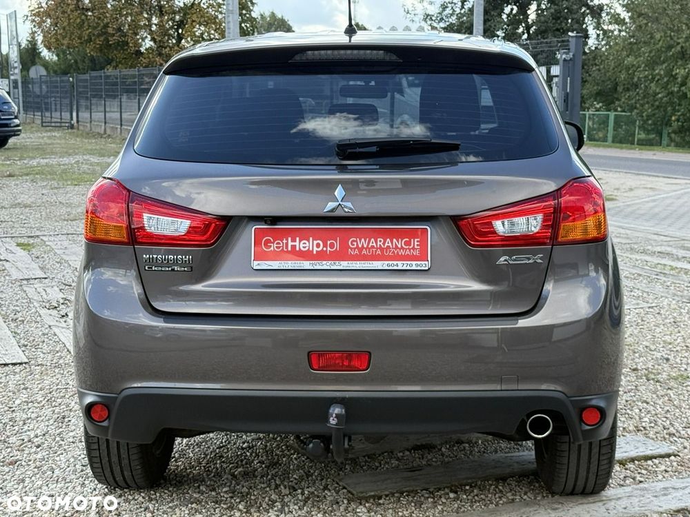 Mitsubishi ASX - 16