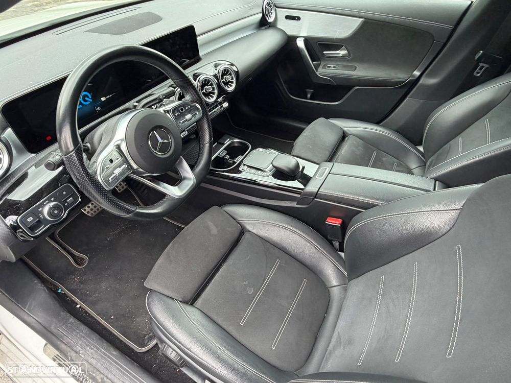 Mercedes-Benz CLA 250 e Shooting Brake AMG Line - 4