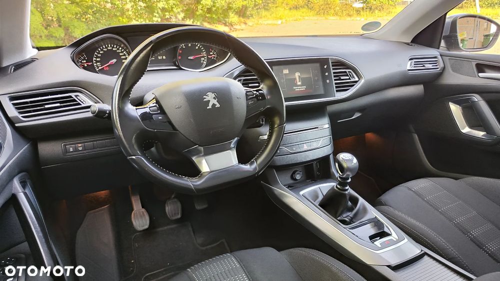 Peugeot 308 BlueHDi 150 Stop & Start Allure - 26