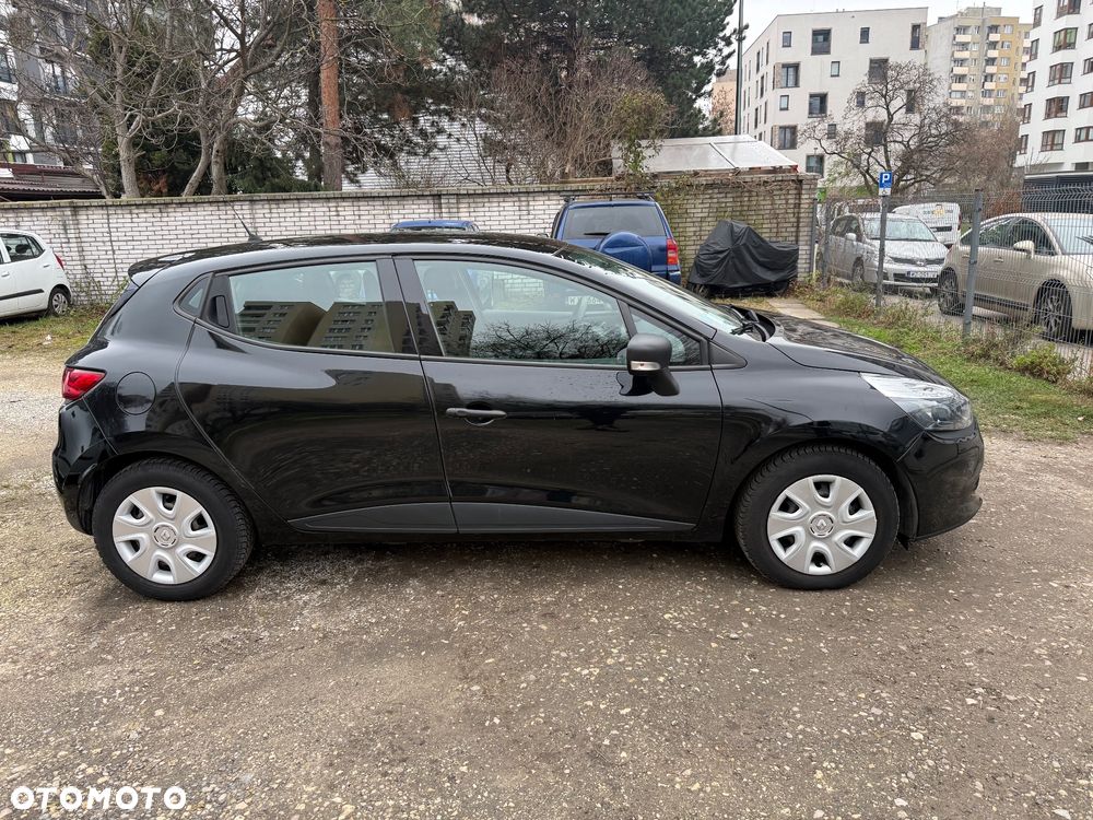 Renault Clio 1.5 dCi Life - 5
