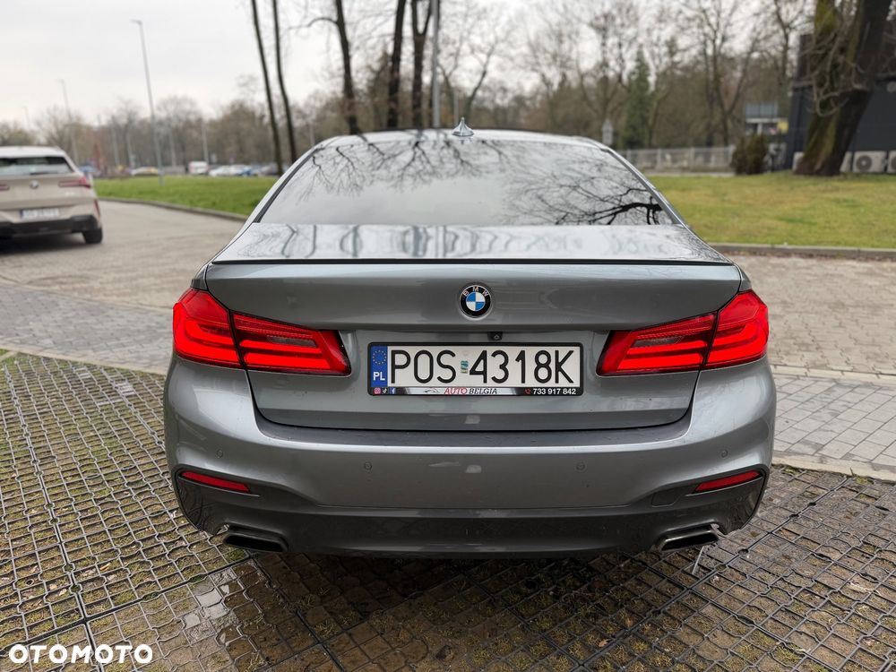 BMW Seria 5 530e iPerformance M Sport sport - 9