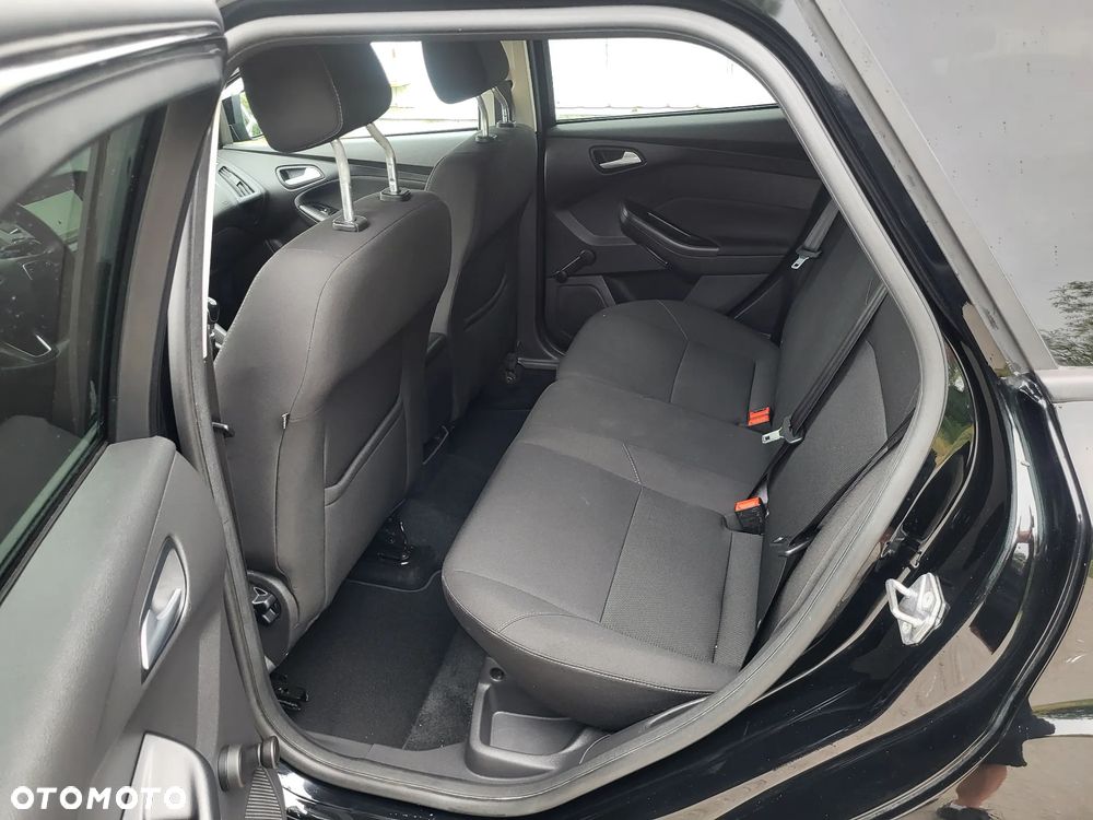 Ford Focus - 11