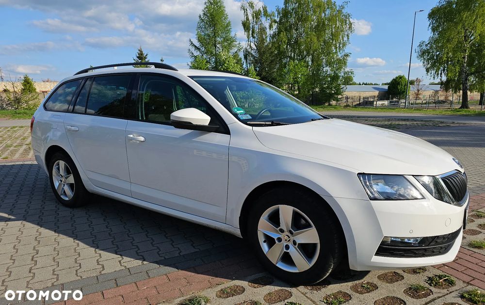 Skoda Octavia 1.5 TSI ACT Ambition - 4