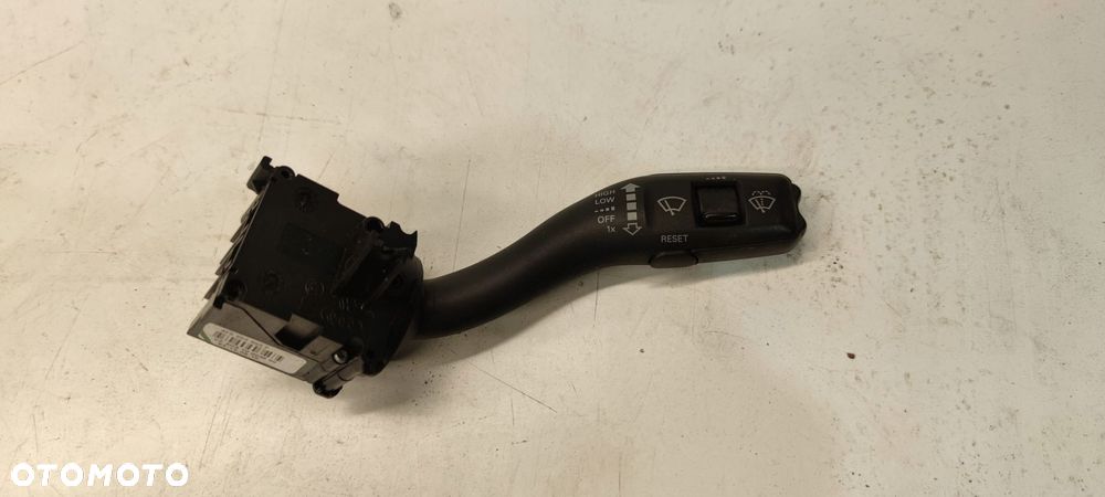 PRZEŁĄCZNIK WYCIERACZEK AUDI A4 A6 Q7 4E0953503F - 1