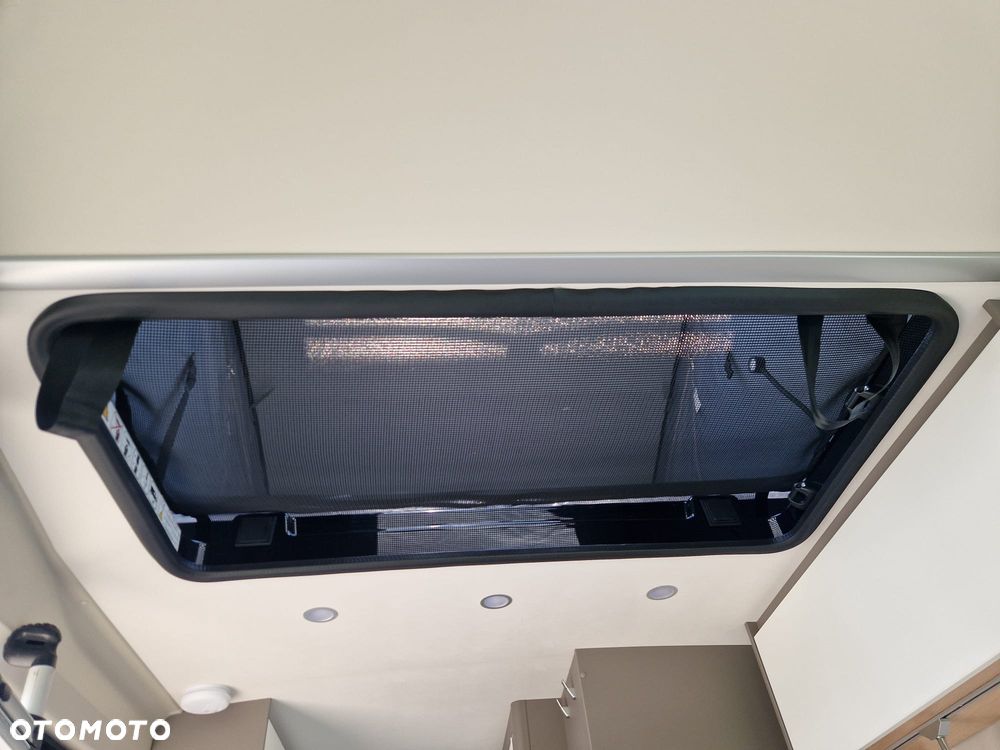 LMC INNOVATION PURE 600 Dach Podnoszony Nowy 4 osobowy 2026 - 25