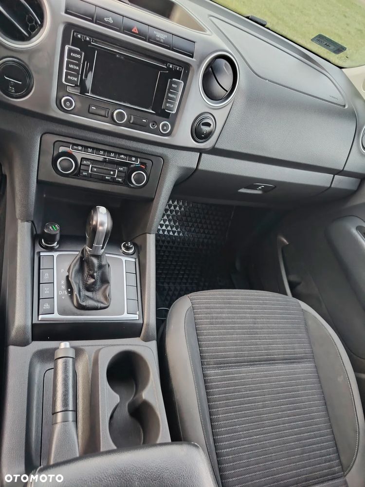 Volkswagen Amarok Double Cab 2.0 BiTDi 4MOTION Trendline - 17