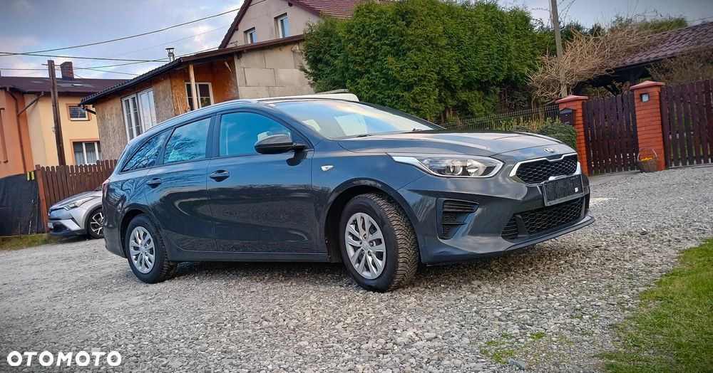 Kia Ceed 1.4 Attract - 11