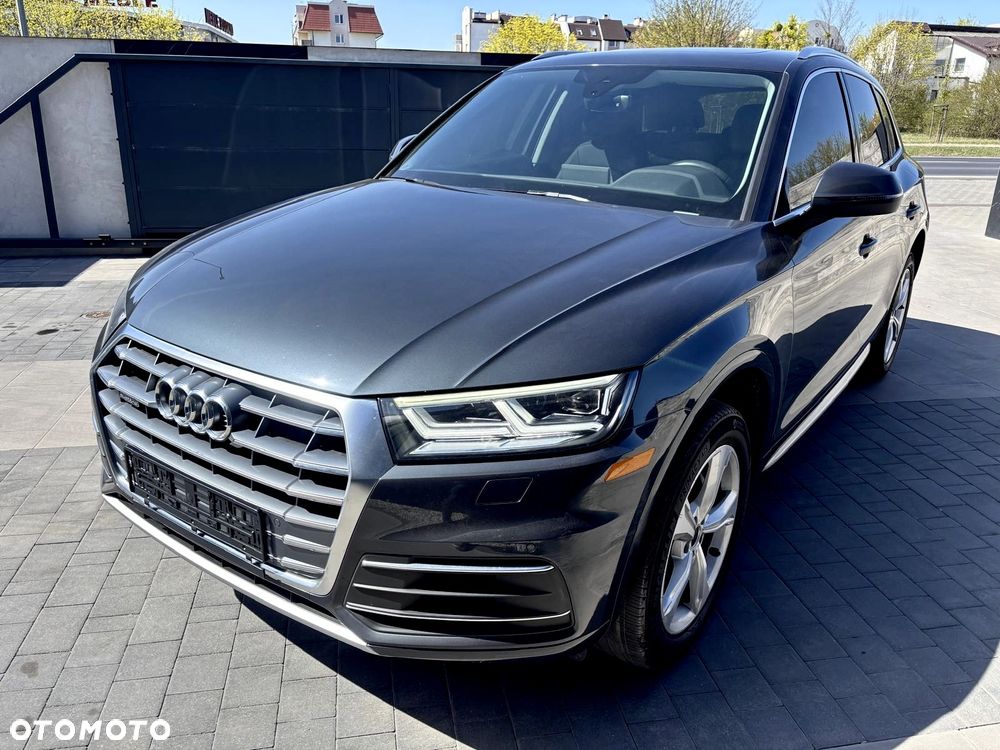 Audi Q5 2.0 TFSI Quattro S tronic design