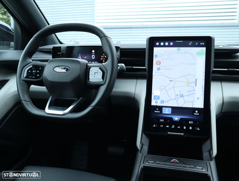 Ford Explorer 79 kWh Premium AWD - 34