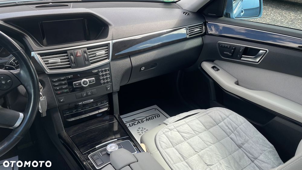 Mercedes-Benz Klasa E 350 CDI 4-Matic BlueEff Elegance - 30