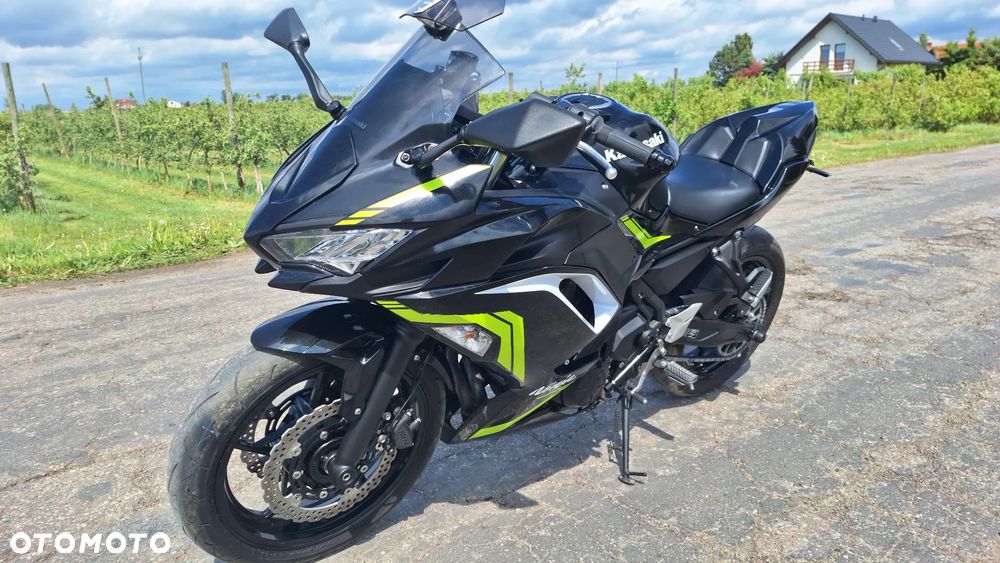 Kawasaki Ninja - 2