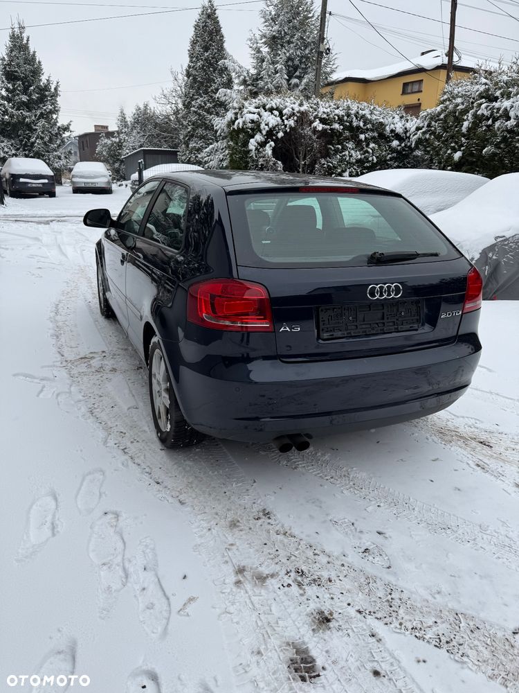 Audi A3 3-drzwiowe 2.0 TDI DPF Ambition - 4