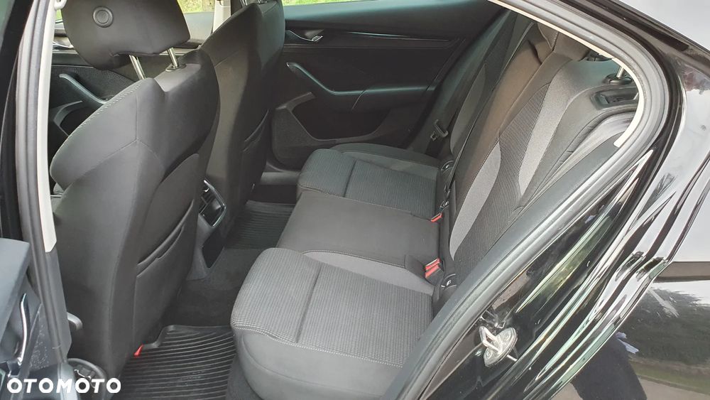 Skoda Octavia 1.5 TSI ACT Ambition - 17