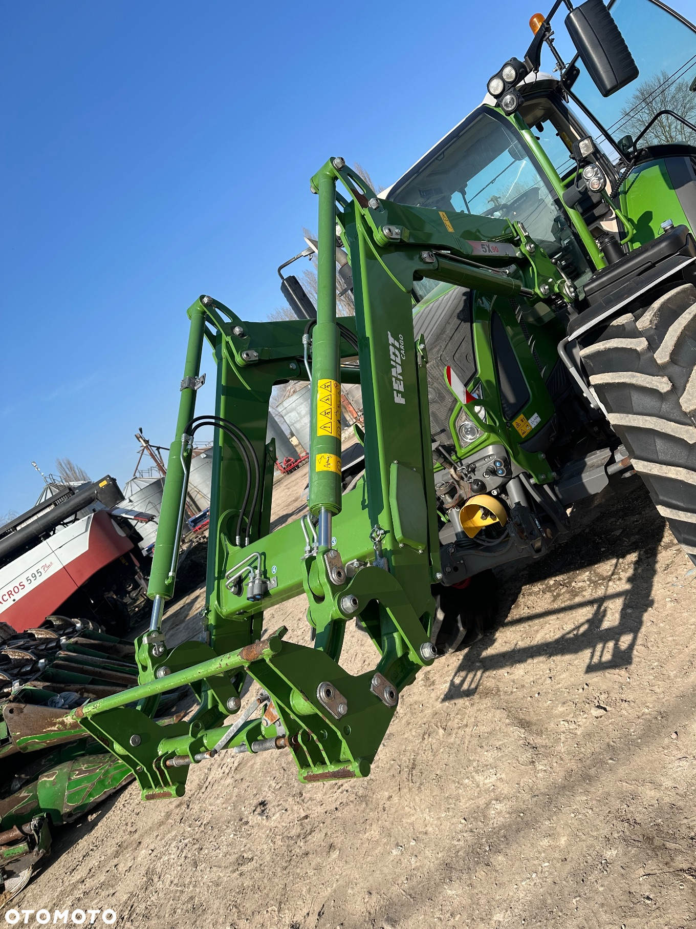Fendt 724 Vario S4 - 22