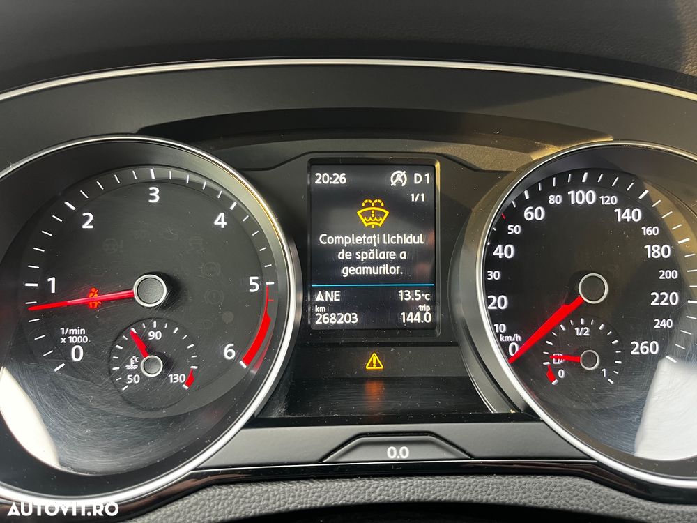 Volkswagen Passat Alltrack 2.0 TDI SCR 4Motion DSG - 25
