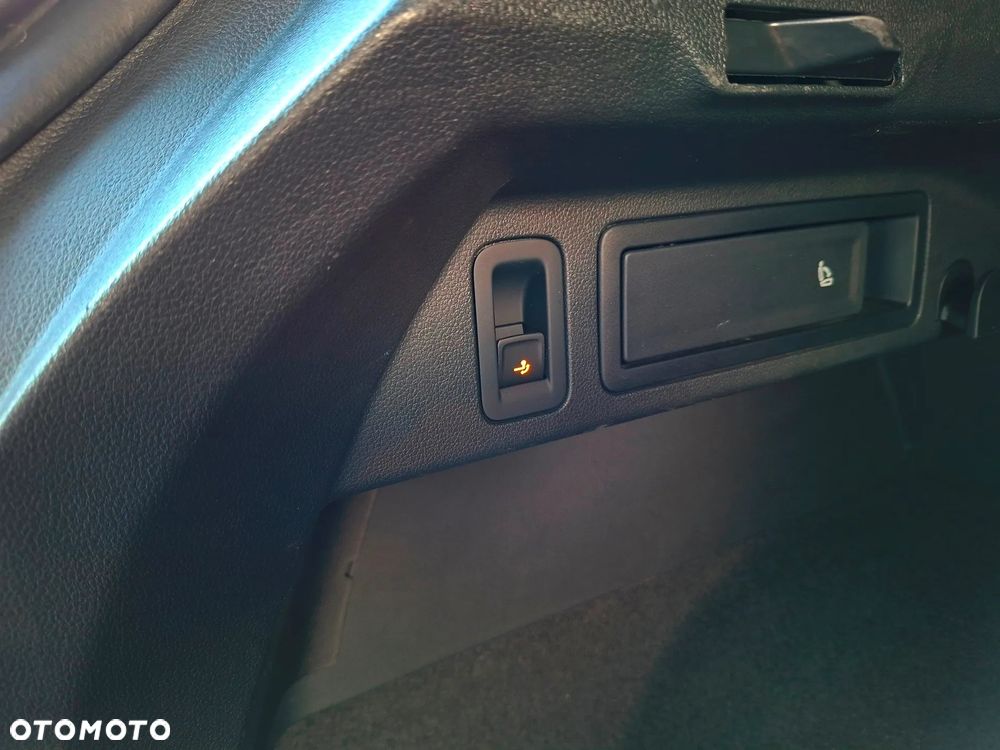 Volkswagen Tiguan - 28