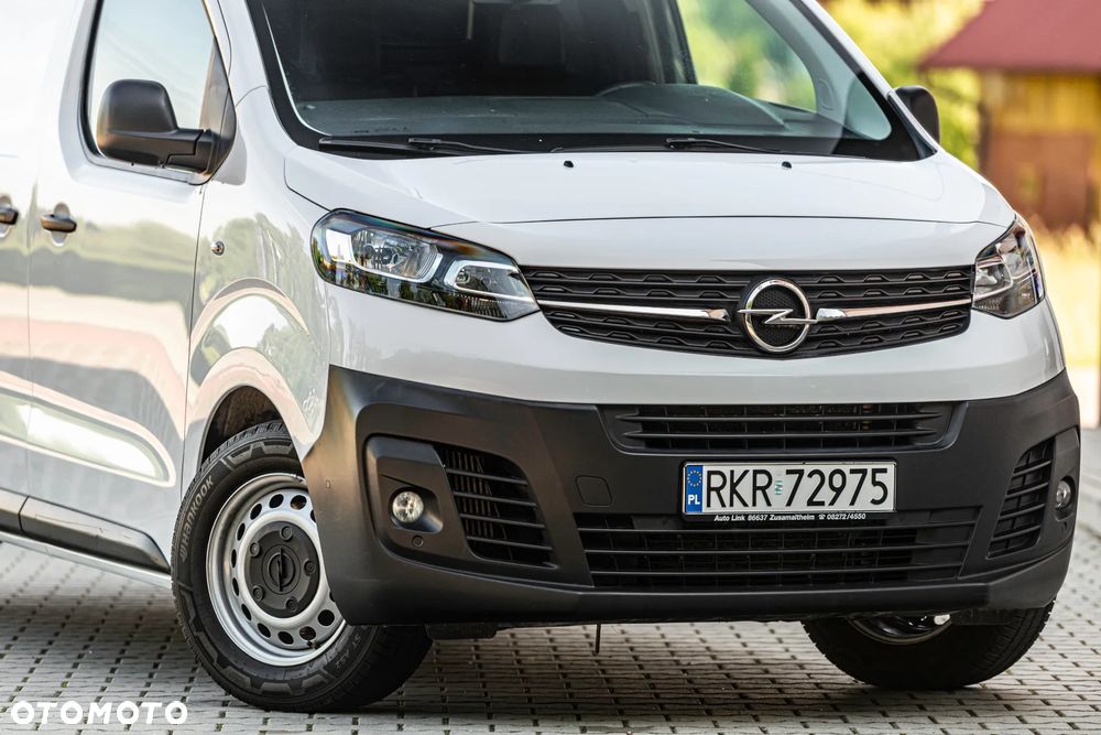 Opel Vivaro - 8
