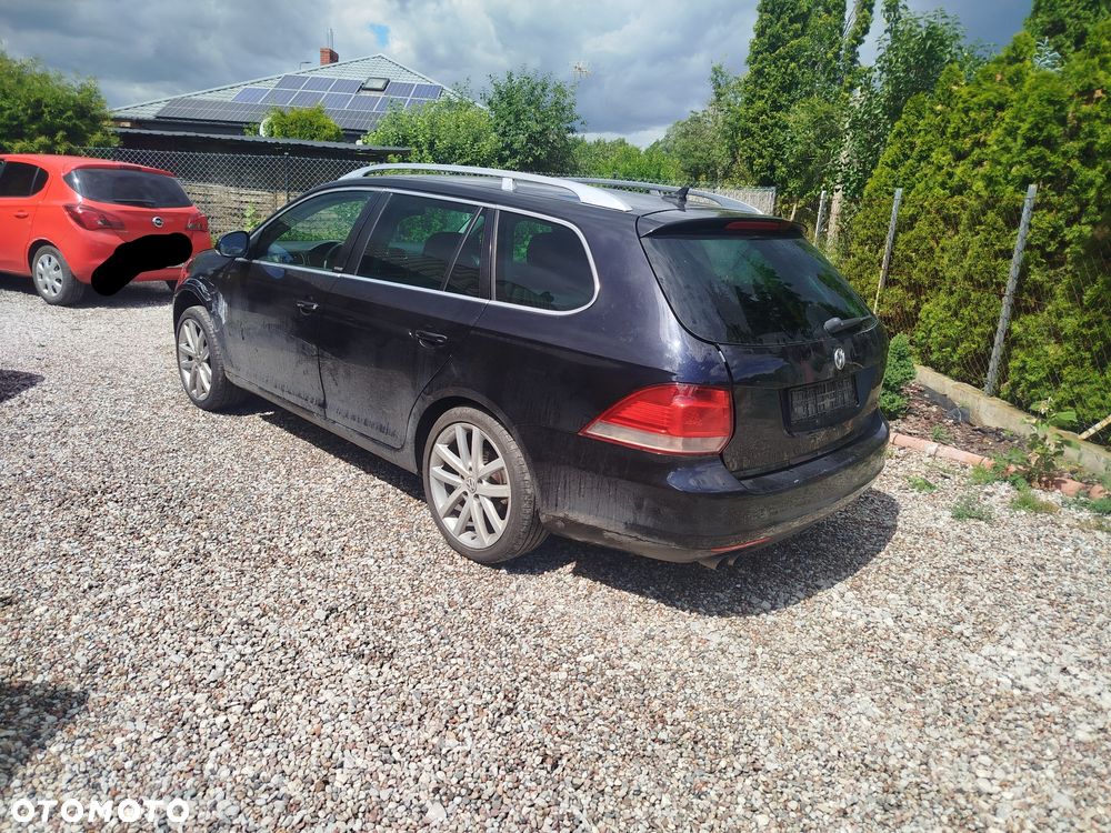 Volkswagen Golf - 2