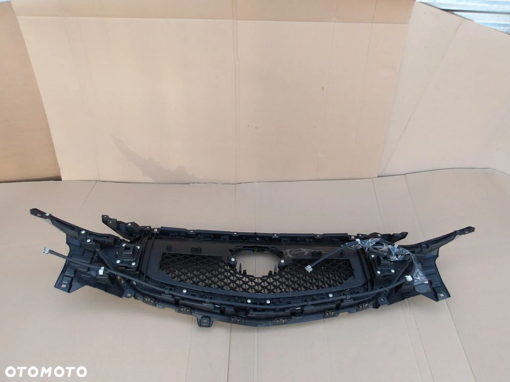 ATRAPA GRILL MAZDA CX5 II KB8B-50712 - 10
