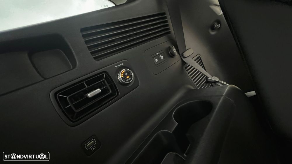 Kia Sorento 1.6 T-GDI HEV Concept - 22