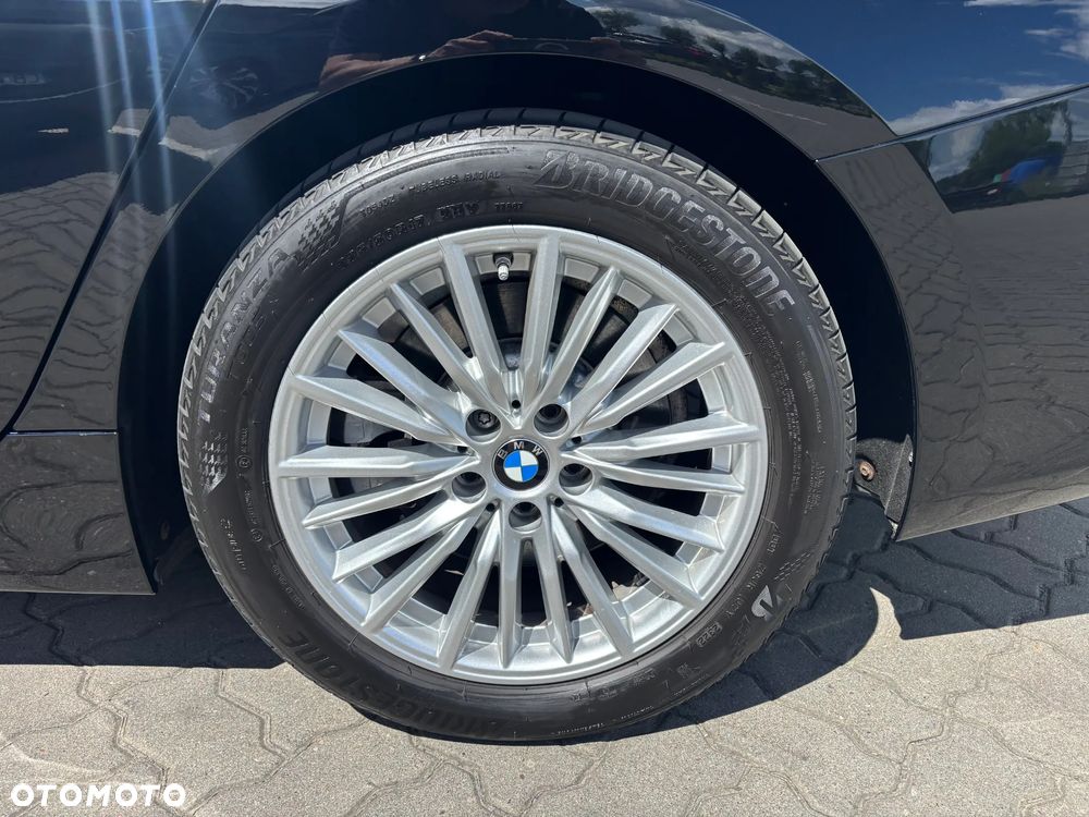 BMW Seria 3 320e - 20