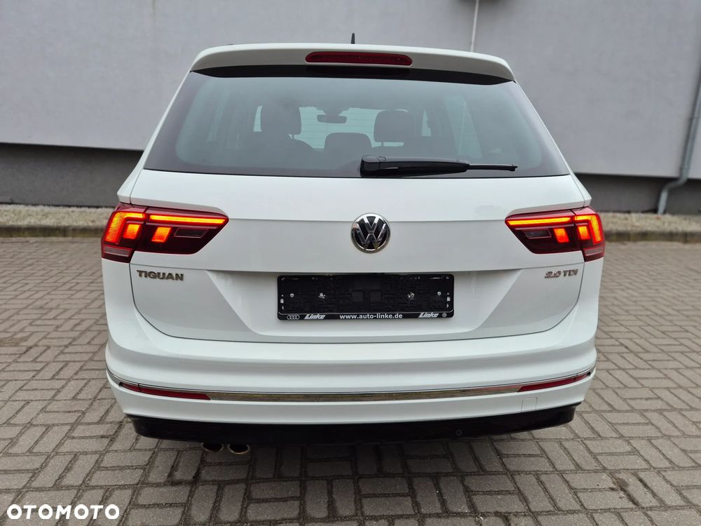 Volkswagen Tiguan 2.0 TDI SCR BlueMotion Technology Sport & Style - 10