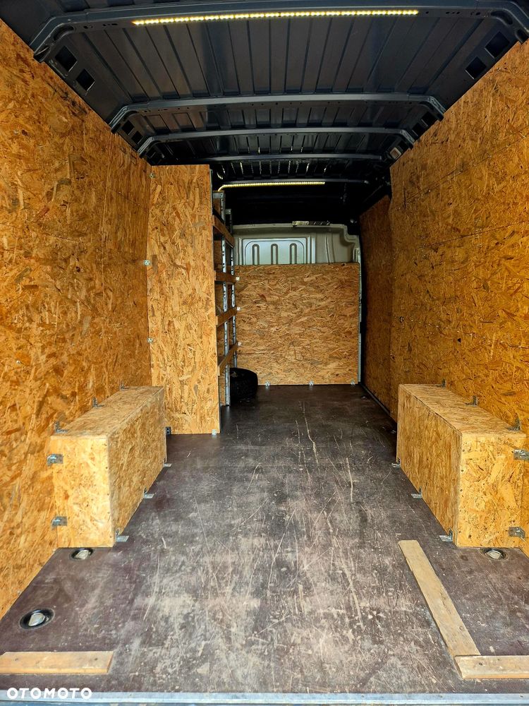 Opel Movano - 8