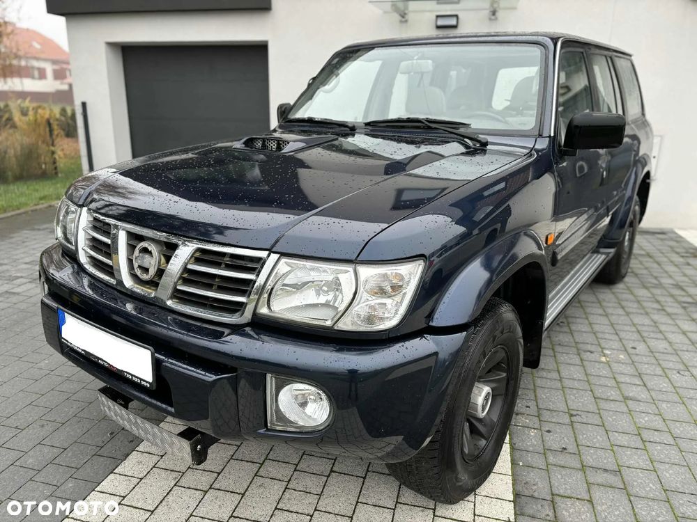 Nissan Patrol - 1