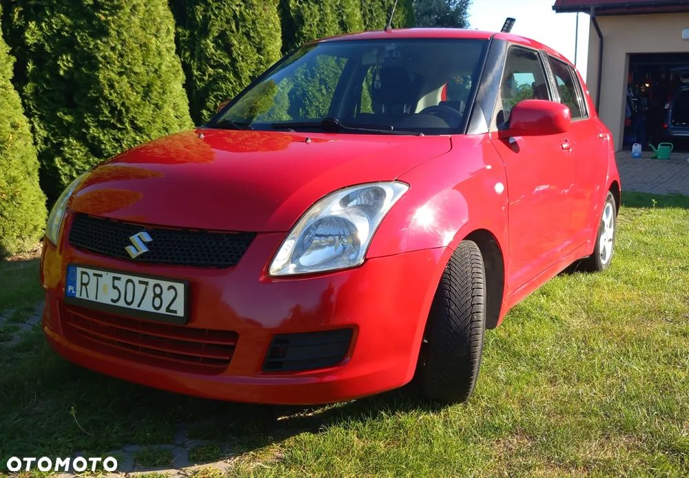 Suzuki Swift 1.3 DDiS 16v GLX - 1