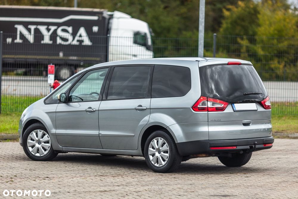 Ford Galaxy 2.0 TDCi DPF Ghia - 15