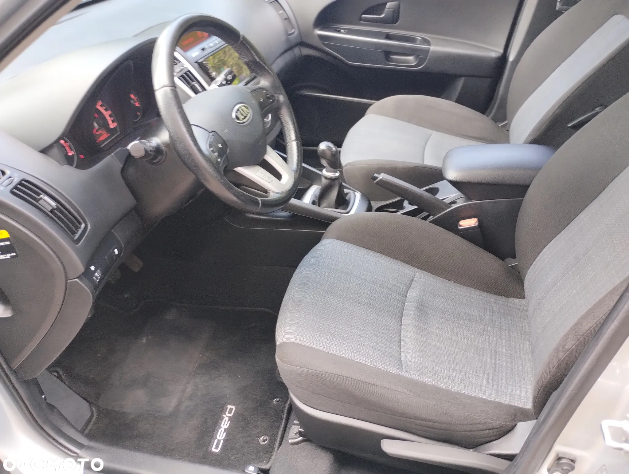 Kia Ceed Cee'd 1.4 Comfort + - 17