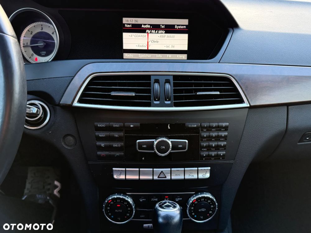 Mercedes-Benz Klasa C - 21