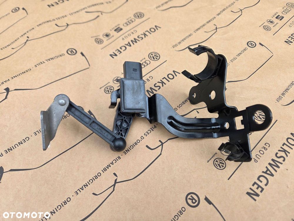 volkswagen multivan t7 czujnik poziomowania świateł tył 7t0941278a - 1