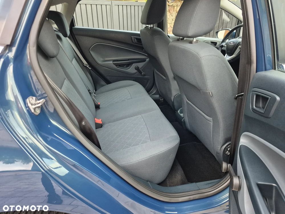 Ford Fiesta 1.25 Ghia EU5 - 30