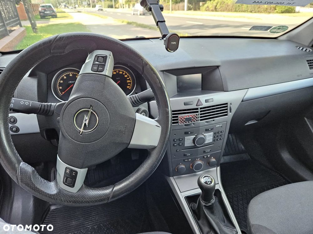 Opel Astra 1.6 Cosmo - 10