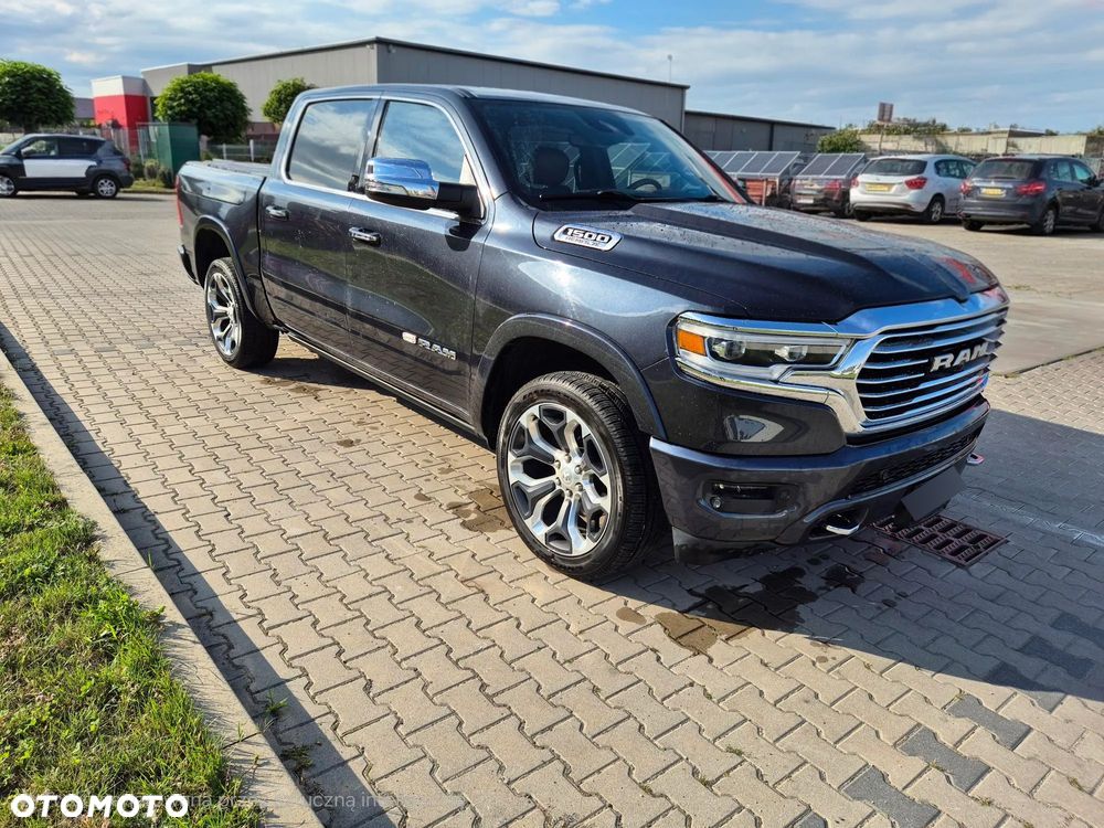 Dodge RAM 1500 5.7 4x4 - 8