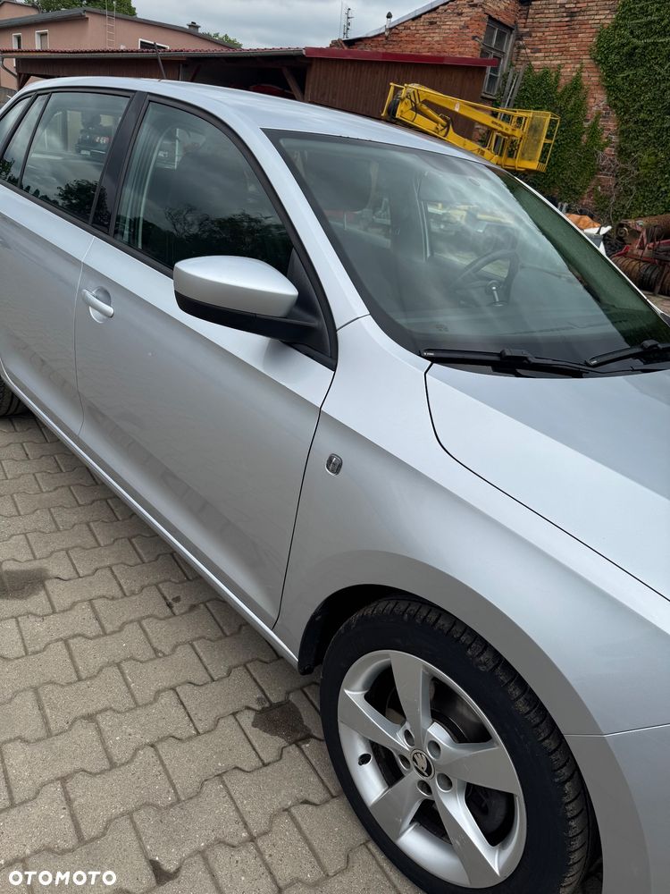 Skoda RAPID Spb 1.6 TDI DPF Active - 5