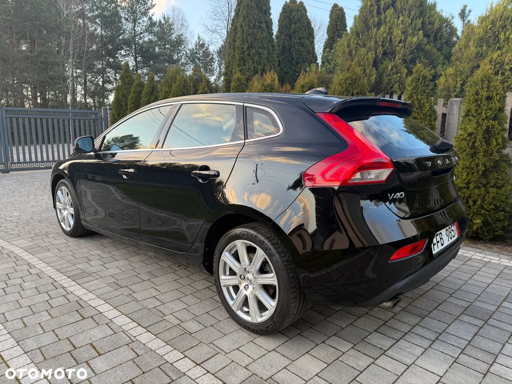 Volvo V40 D3 Geartronic Inscription - 8